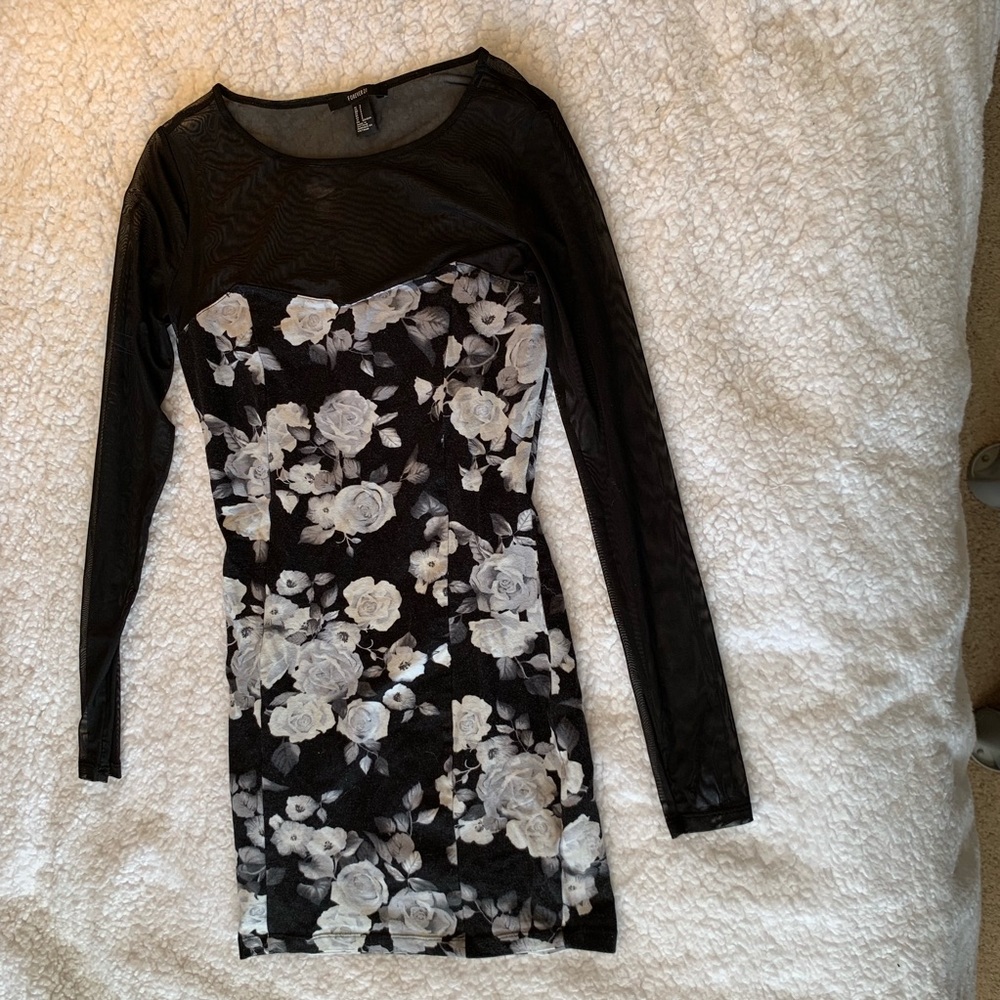 B&W forever 21 dress